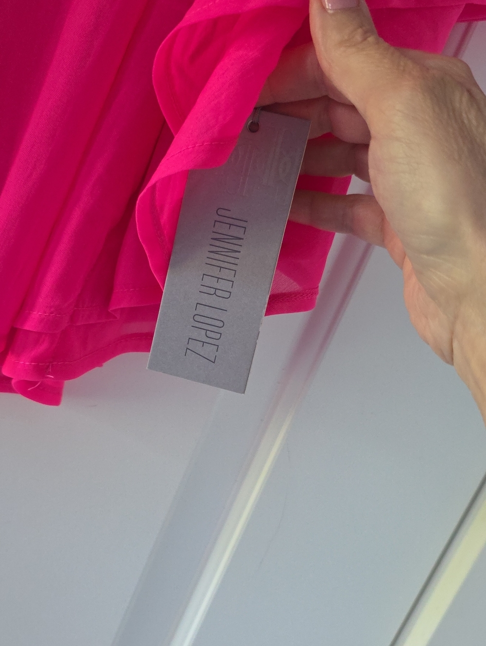 NWT....Jennifer Lopez Neon Pink Layered Chiffon V-Neck Tunic - Picture 5 of 10